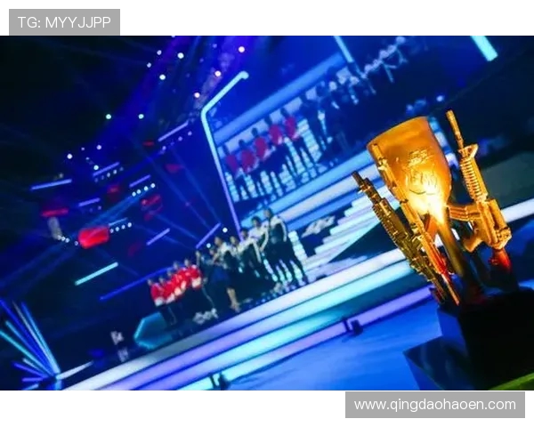 杨芳专访：从职业选手到电竞导师的英雄联盟成长之路